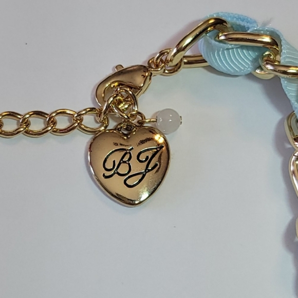 Betsey Johnson Jingle Bell Bling Bauble Charm Christmas Neclace AND Earrings - Picture 10 of 16